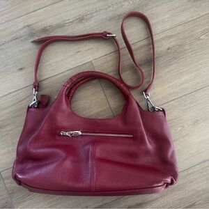 Elegant Burgundy/Red Leather Handbag